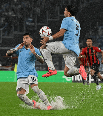 开云网页版-今晨法甲焦点战；菲尼克斯太阳防线松动；气氛紧张；阵容厚度经受考验的简单介绍